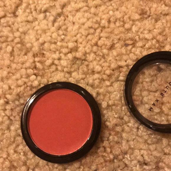 Makeup bundle - Picture 4 of 4